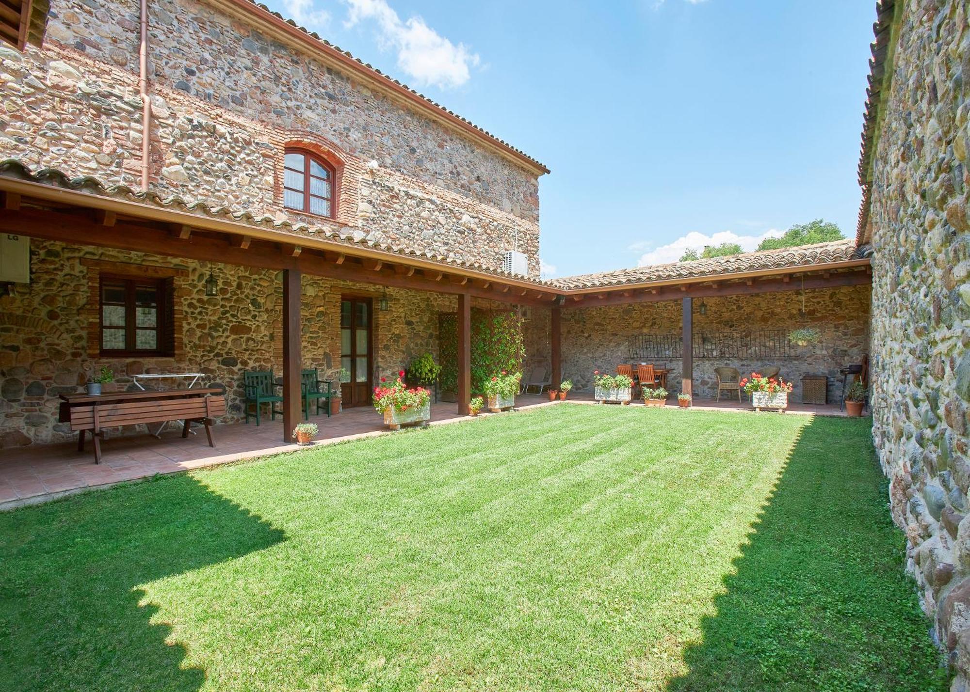 Mas Can Calet Aparthotel Les Franqueses del Vallès Exterior foto
